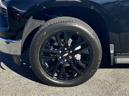 Used 2025 Chevrolet Silverado 1500 LTZ w/ LTZ Premium Package image 38