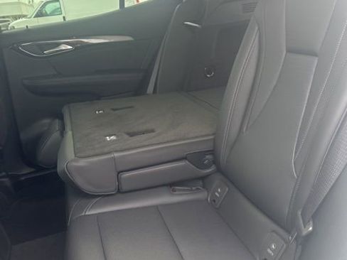 Used 2025 Buick Envision Preferred image 41