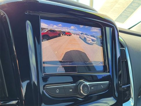 Certified 2023 Chevrolet Traverse LT image 30