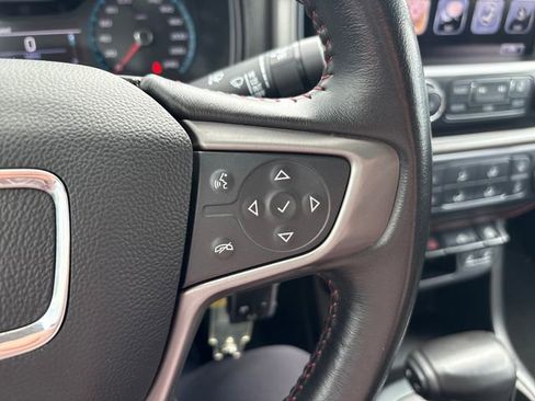 Used 2017 GMC Canyon SLE w/ All Terrain Package AWD/4WD image 12