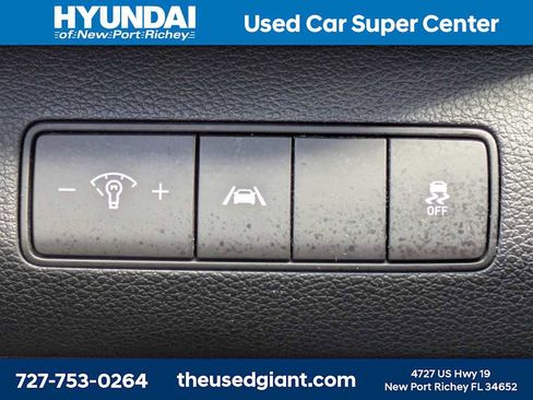 Certified 2021 Hyundai Santa Fe SEL image 28