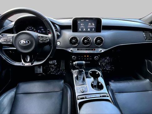 Used 2020 Kia Stinger GT-Line RWD image 15