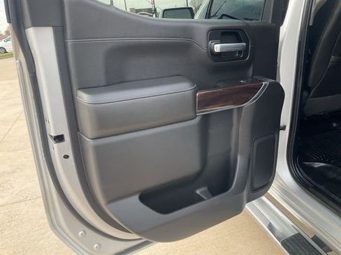 Used 2019 GMC Sierra 1500 SLT w/ SLT Premium Plus Package image 23