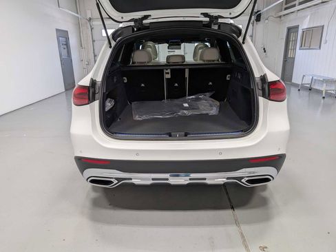 Certified 2026 Mercedes-Benz GLC 300 4MATIC image 37