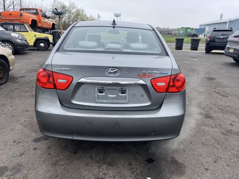 Used 2010 Hyundai Elantra w/ Comfort Pkg 2 image 8