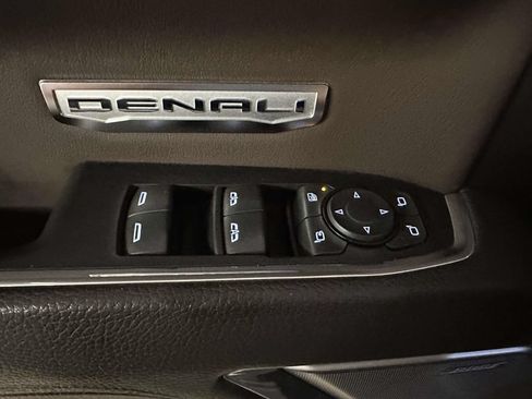 Certified 2023 GMC Sierra 1500 Denali AWD/4WD image 16