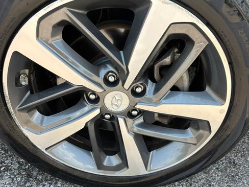 Used 2019 Hyundai Kona Ultimate AWD/4WD image 26