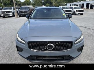 Used 2024 Volvo S60 B5 Plus FWD video 2
