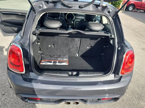 Used 2015 MINI Cooper S image 21