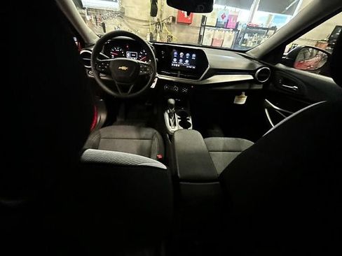 New 2026 Chevrolet Trax LS FWD image 21