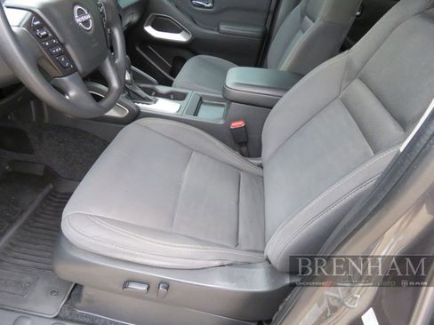 Used 2022 Nissan Frontier SV image 20