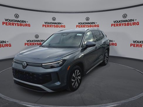 New 2026 Volkswagen Tiguan S image 4