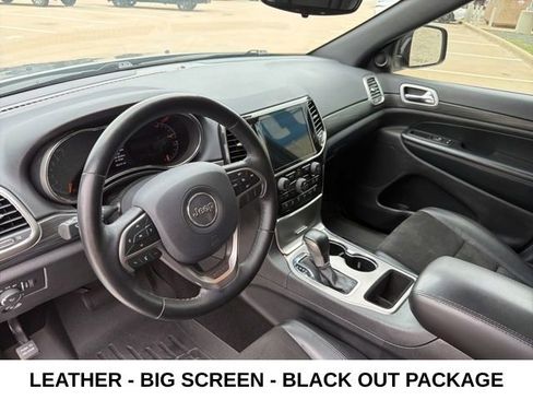 Used 2021 Jeep Grand Cherokee Laredo X RWD image 9