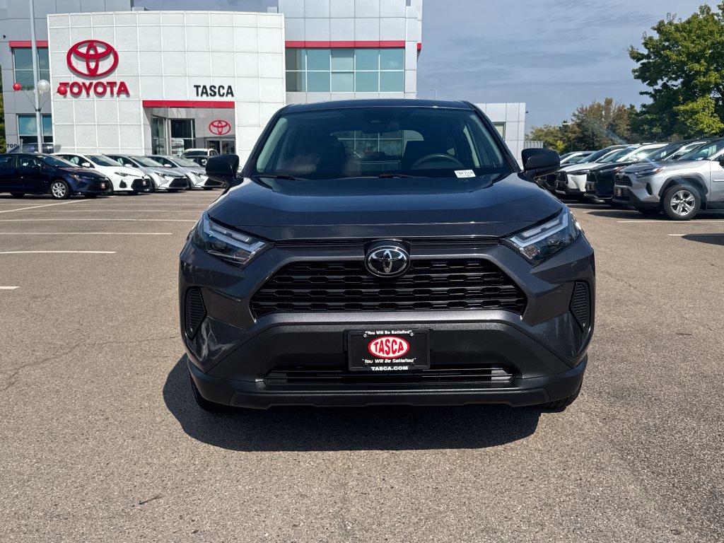 Used 2024 Toyota RAV4 LE AWD/4WD image 2