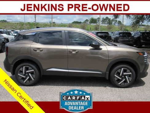 Certified 2026 Nissan Kicks SV w/ Charging Package FWD image 3