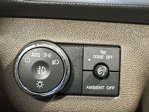 Used 2017 GMC Acadia Limited SLT image 18