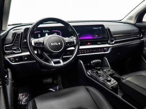 Used 2025 Kia Sportage EX w/ Premium Package FWD image 15