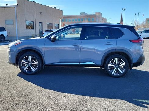 Used 2021 Nissan Rogue SL w/ Premium Package image 6
