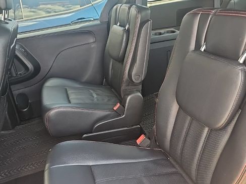 Used 2016 Dodge Grand Caravan R/T w/ Mopar Premium Addition Group FWD image 8