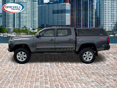 Used 2019 Toyota Tacoma SR w/ SR Convenience Package RWD image 6