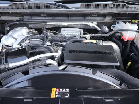 Used 2022 Chevrolet Silverado 3500 LT AWD/4WD image 42