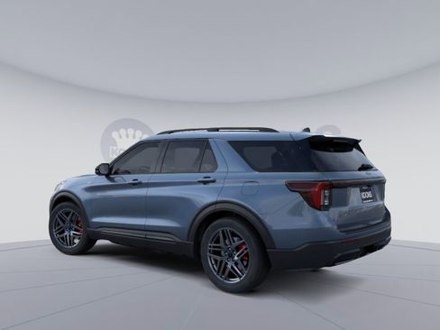 New 2026 Ford Explorer ST-Line w/ ST-Line Street Pack AWD/4WD image 5