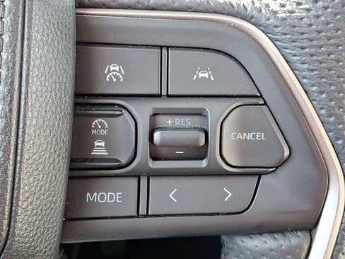 Used 2024 Toyota Tacoma Limited image 22