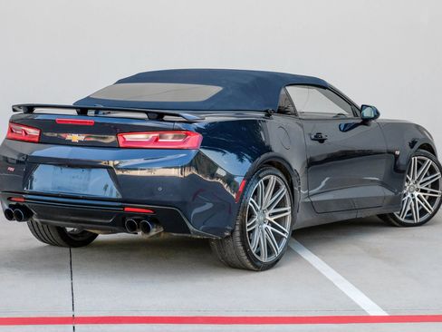 Used 2016 Chevrolet Camaro LT RWD image 12