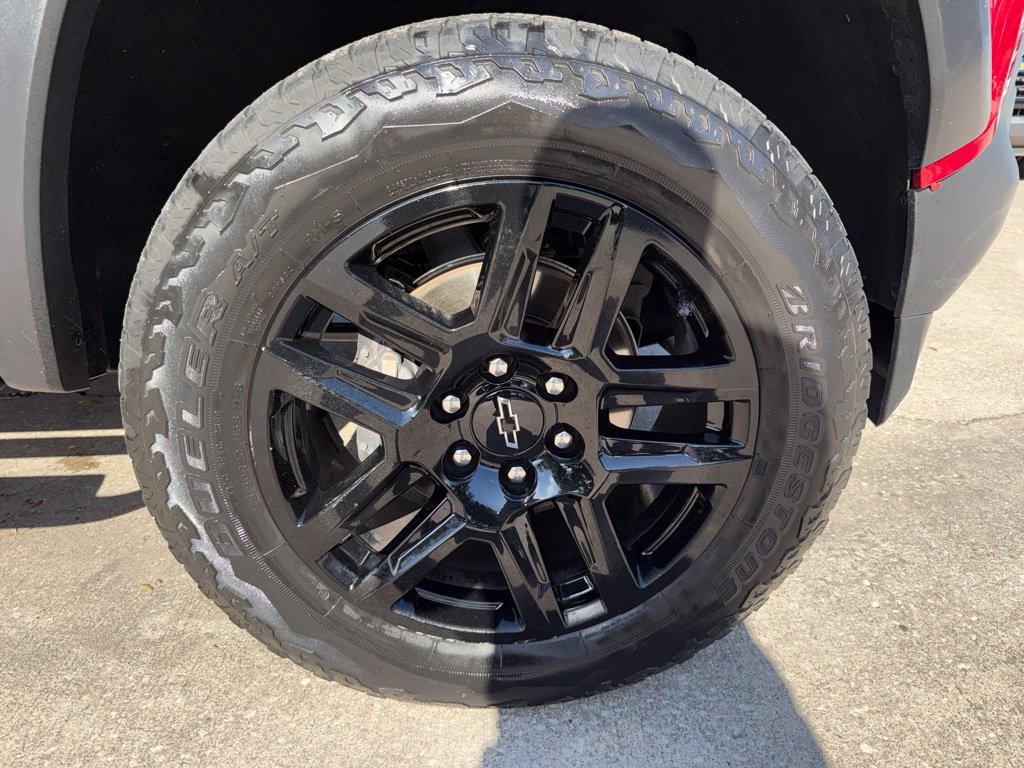 Used 2023 Chevrolet Colorado Trail Boss AWD/4WD image 49