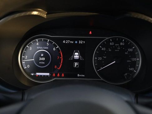 New 2025 Nissan Versa SV w/ Trunk Package image 10