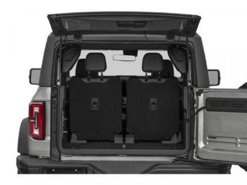 Used 2023 Ford Bronco Badlands image 11