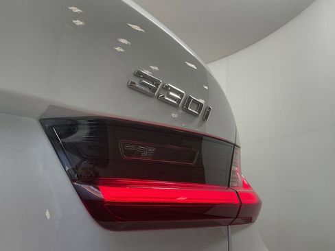 New 2026 BMW 330i Sedan w/ M Sport Package image 31