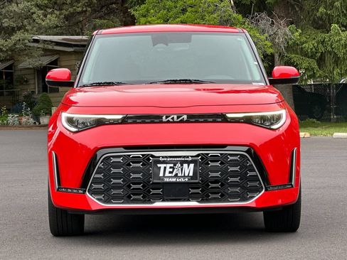 Certified 2023 Kia Soul GT-Line w/ GT-Line Technology Package FWD image 9