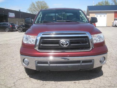 Used 2010 Toyota Tundra 4x4 Double Cab image 2