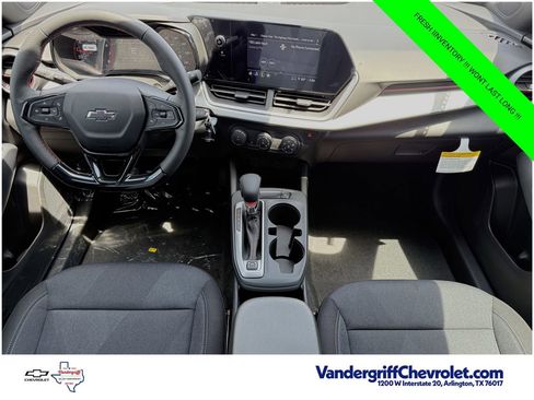New 2026 Chevrolet Trax RS w/ Sunroof Package FWD image 10