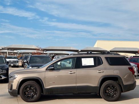 Used 2023 GMC Acadia AT4 w/ Technology Package image 4