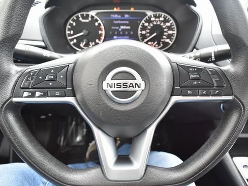 Used 2021 Nissan Altima 2.5 SV image 18