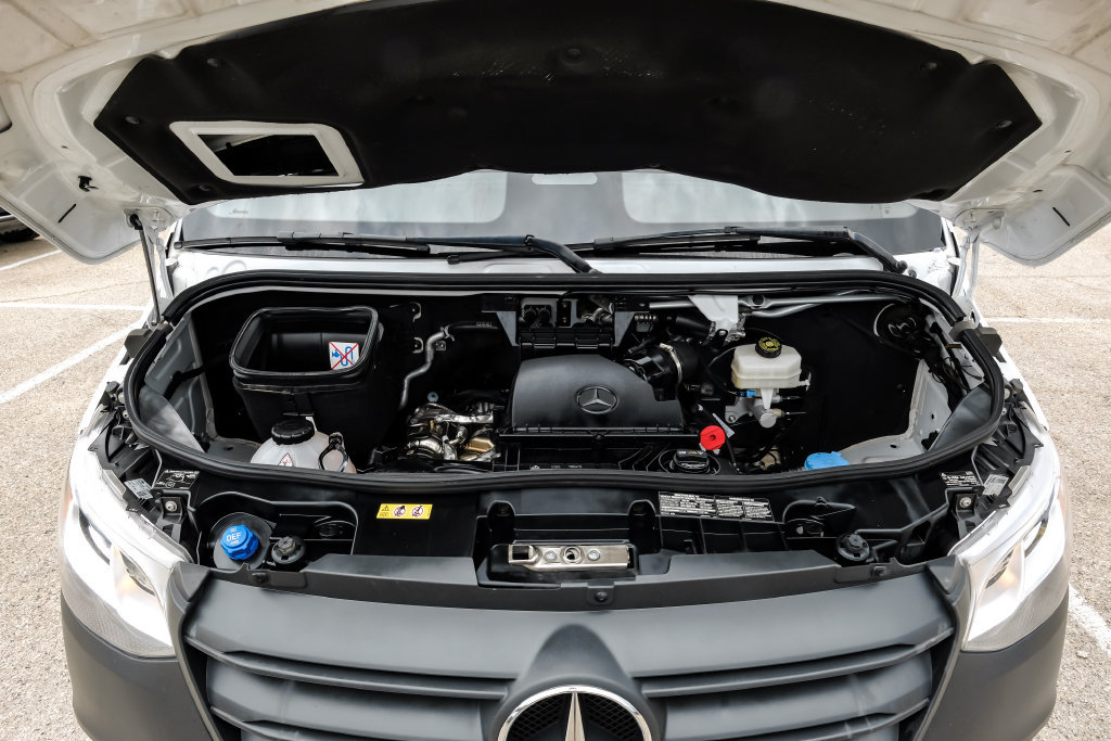 Used 2025 Mercedes-Benz Sprinter 2500 image 46