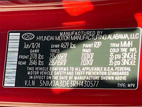 Used 2024 Hyundai Tucson SE image 29