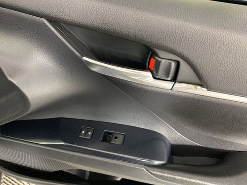 Used 2018 Toyota Camry LE w/ Protection Package (Q2) image 40