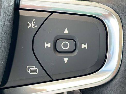 New 2026 Volvo XC40 B5 Plus w/ Climate Package AWD/4WD image 22