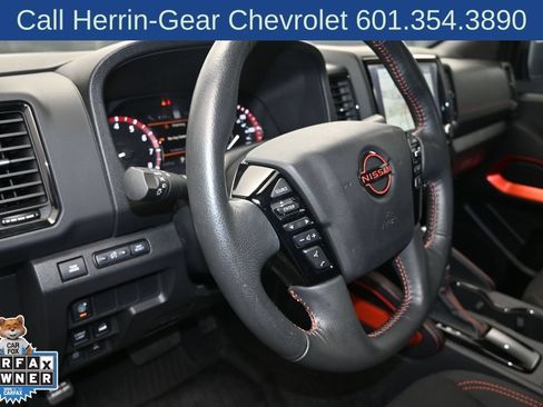 Used 2024 Nissan Frontier PRO-4X w/ Technology Package AWD/4WD image 12