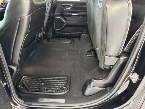 Used 2019 RAM 1500 Laramie AWD/4WD image 24