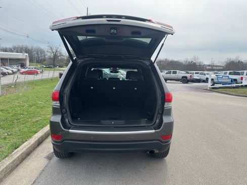 Used 2021 Jeep Grand Cherokee Limited image 12