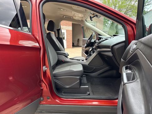 Used 2014 Ford Escape SE image 11