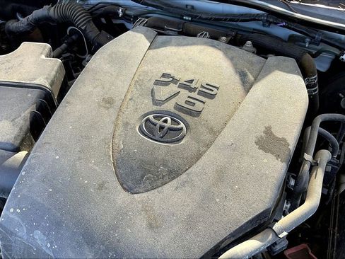 Used 2019 Toyota Tacoma SR w/ SR Convenience Package AWD/4WD image 33