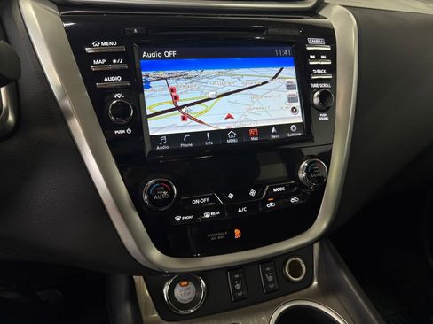Used 2017 Nissan Murano SV image 20