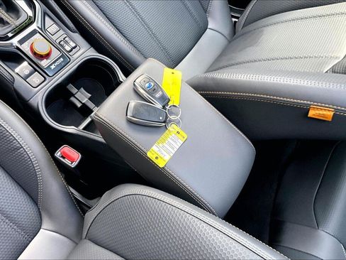 Certified 2024 Subaru Forester Wilderness AWD/4WD image 18