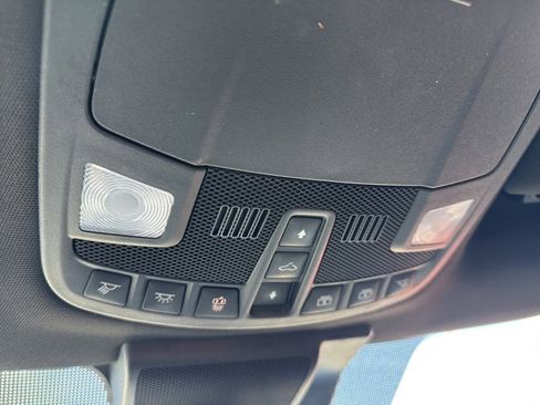 Used 2022 Ford F250 Lariat w/ Tremor Off-Road Package image 33