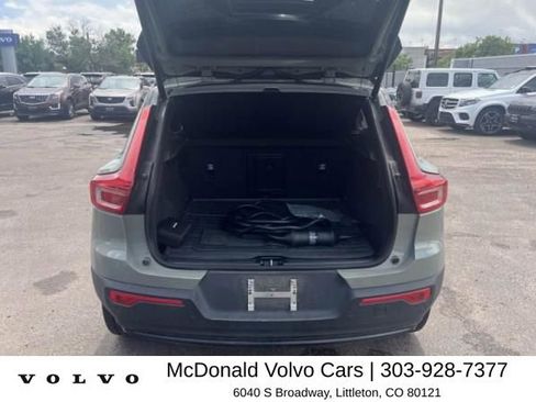 Used 2023 Volvo XC40 Recharge Plus w/ Protection Package Premier AWD/4WD image 3